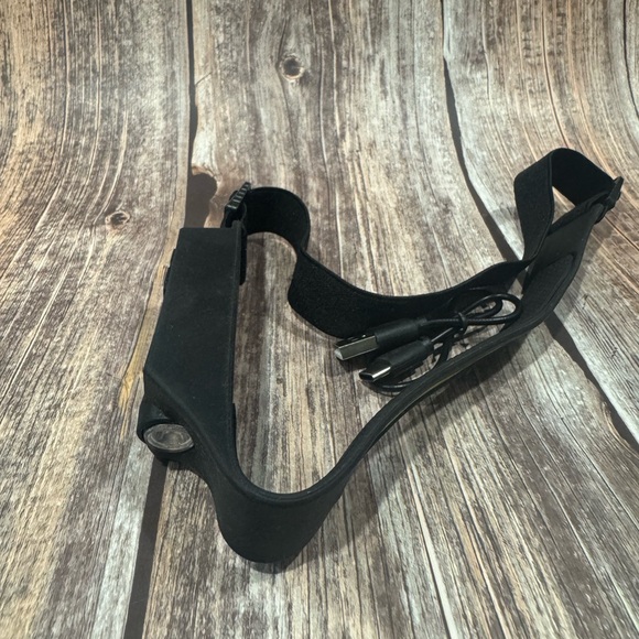 Barely Used Black and Green Rechargeable LED Headlamp Item #PHK404 - Picture 3 of 3